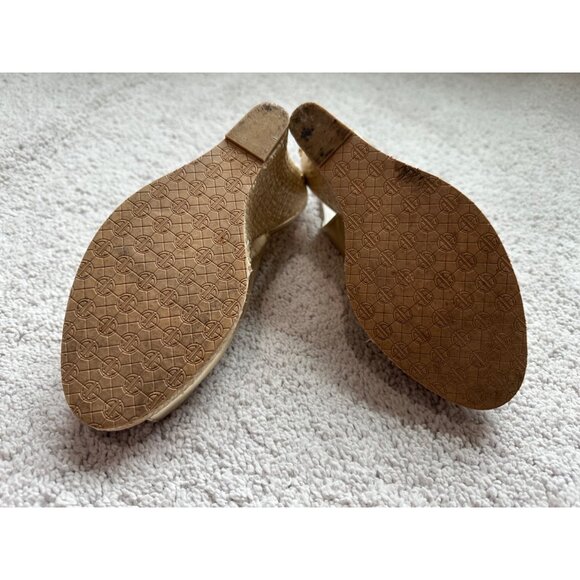 Lilly Pulitzer Size 9 Gold Metallic Kristin Wedge Peeptoe Sandal - Picture 11 of 16